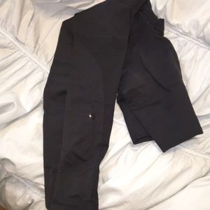 Lululemon size 2 tights